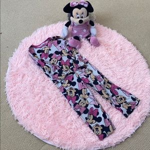 Minnie Mouse pj set.:)